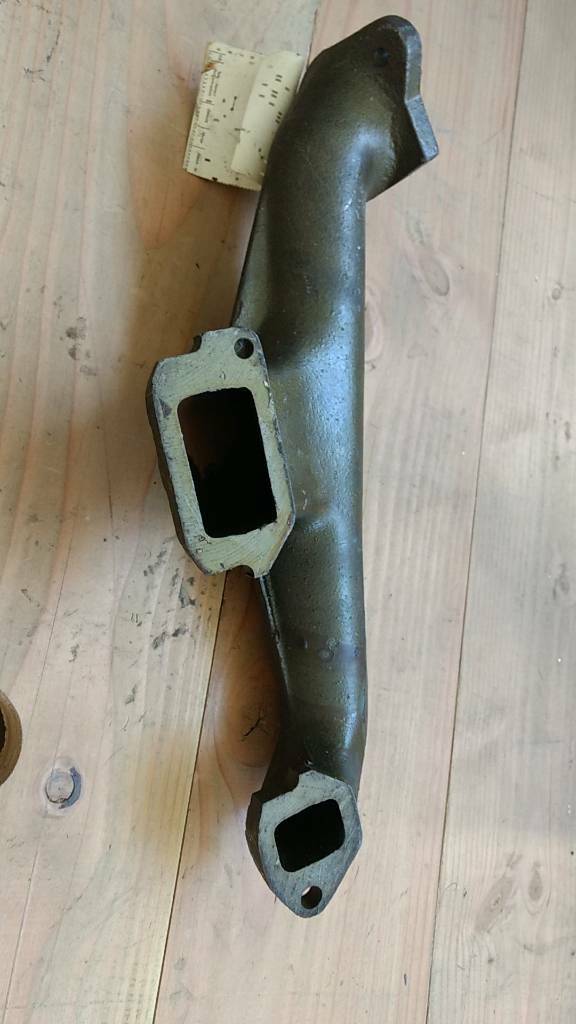 Original GM Opel Monza Senator Auspuffskrümmer NEU