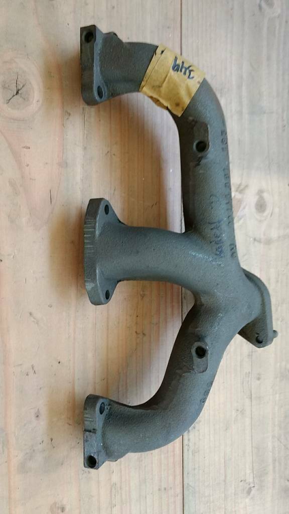 Original GM Opel Kadett D Auspuffskrümmer NEU
