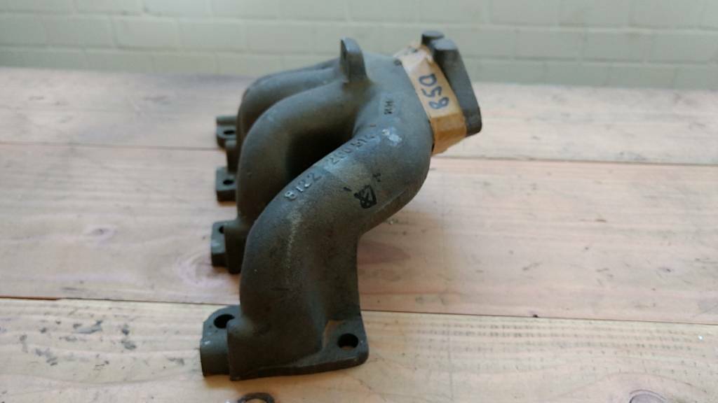 Original GM Opel Arena 2.0 Auspuffskrümmer NEU