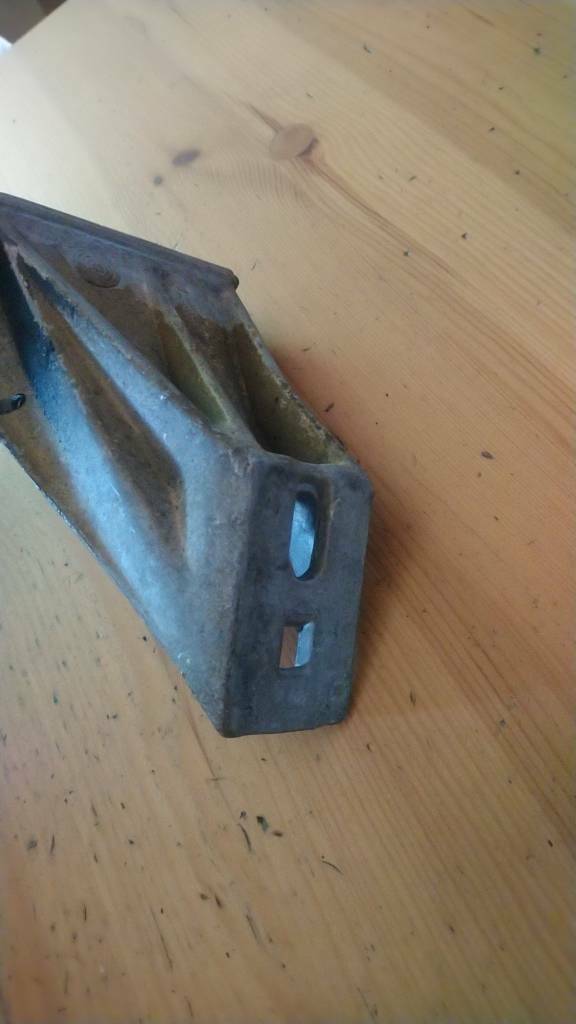 Omega A Senator B Motorhalter Neu Original GM