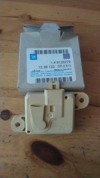 Astra G Airbag Sensor NEU Original GM 9133279