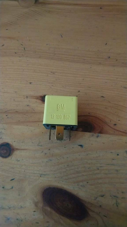 Opel oldtimer youngtimer Relais Elektronik neu Bosch 0332209142
