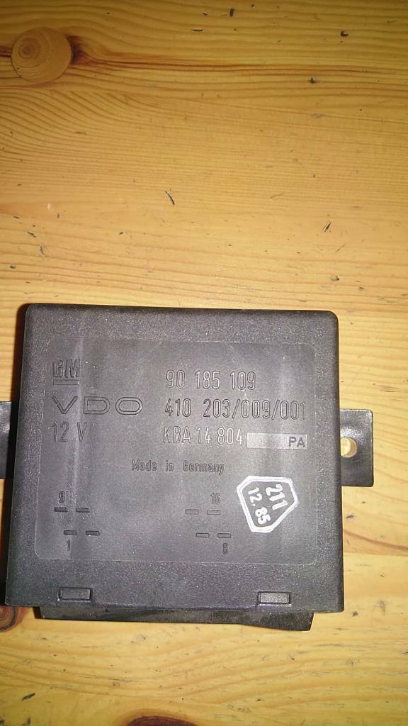 Kadett E Glühlampe Lampenkontrolle Steuergerät gm 90185109