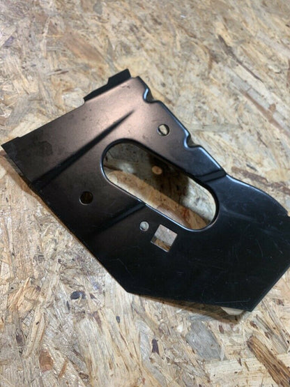 Original GM Opel Kadett E Längsträger Schließblech NEU