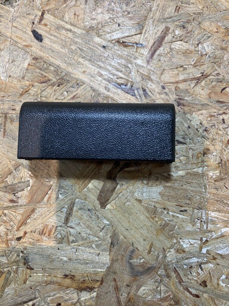 Original GM Opel Corsa B Scharnier Bodenblech Abdeckung NEU