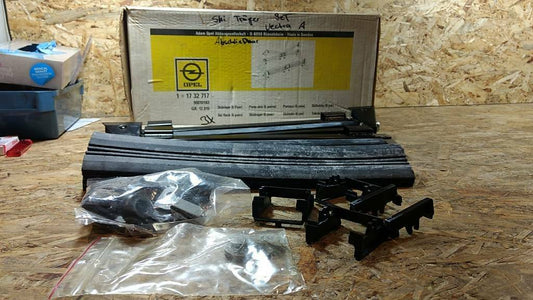 Original GM Opel Vectra A Ski-Träger-Set abschließbar NEU