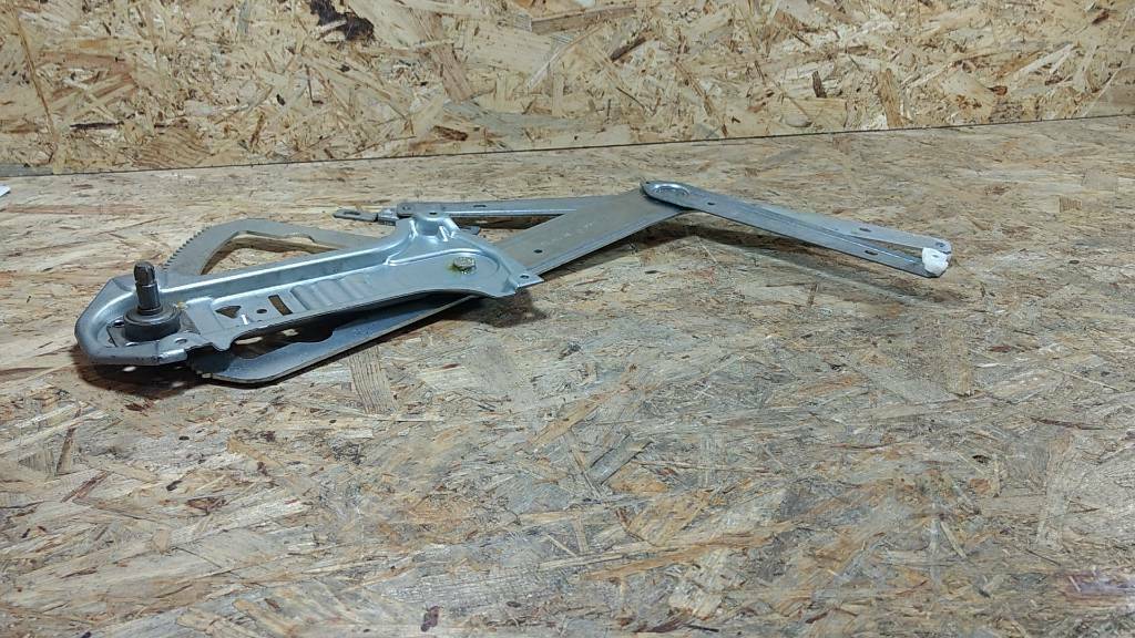 Original GM Opel Tigra A Fensterheber manuell vorne rechts NEU