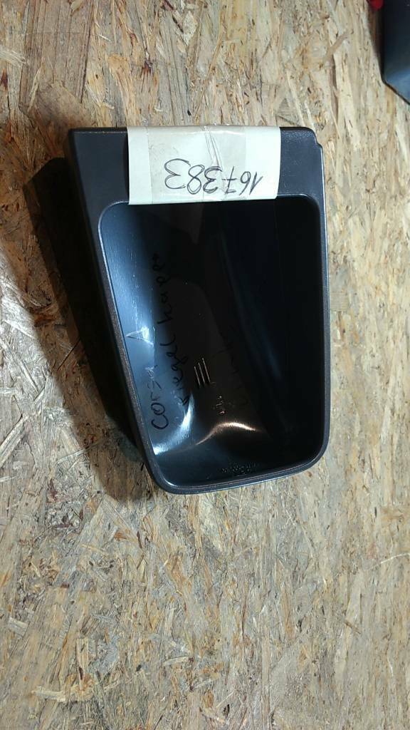 Original GM Opel Corsa A Spiegelkappe links NEU