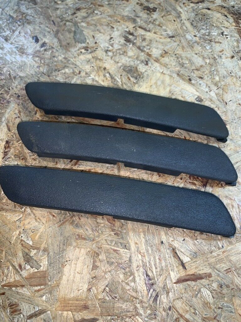 Original GM Opel Omega A Blende rechts NEU