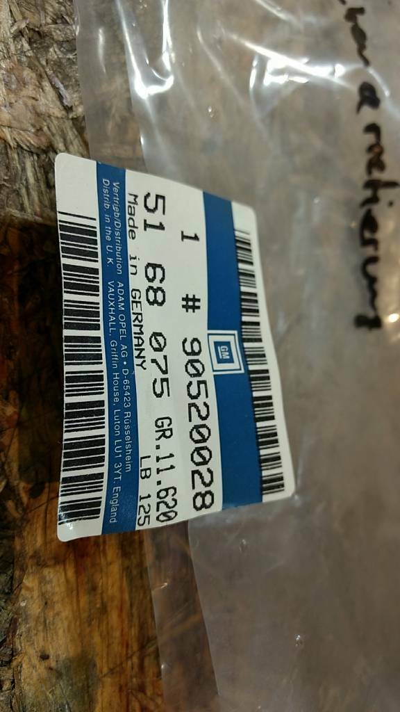 Original GM Opel Schloss Hinterrückenaretierung l. Astra F NEU