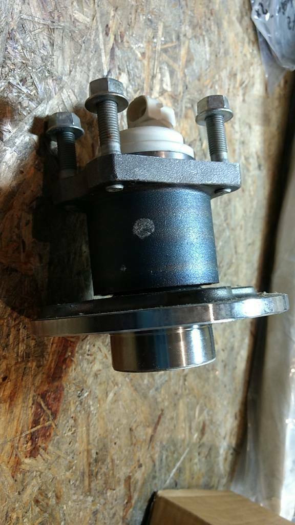 Original GM Opel Corsa C uvm Radlager hinten ABS NEU