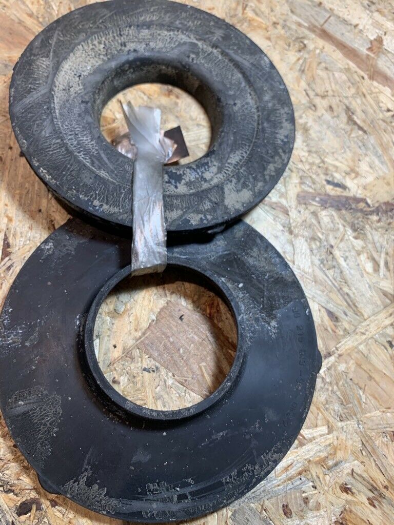 Original GM Opel Kadett E Dämpfung Hinterfeder NEU