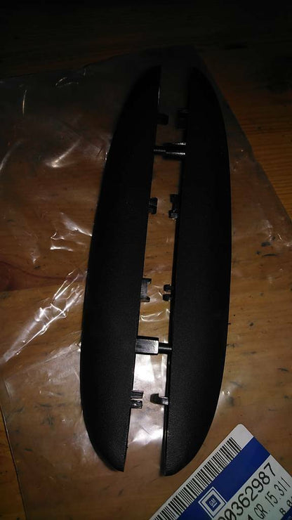 Vectra B Caravan Kofferraum Rollo Griff neu Original GM
