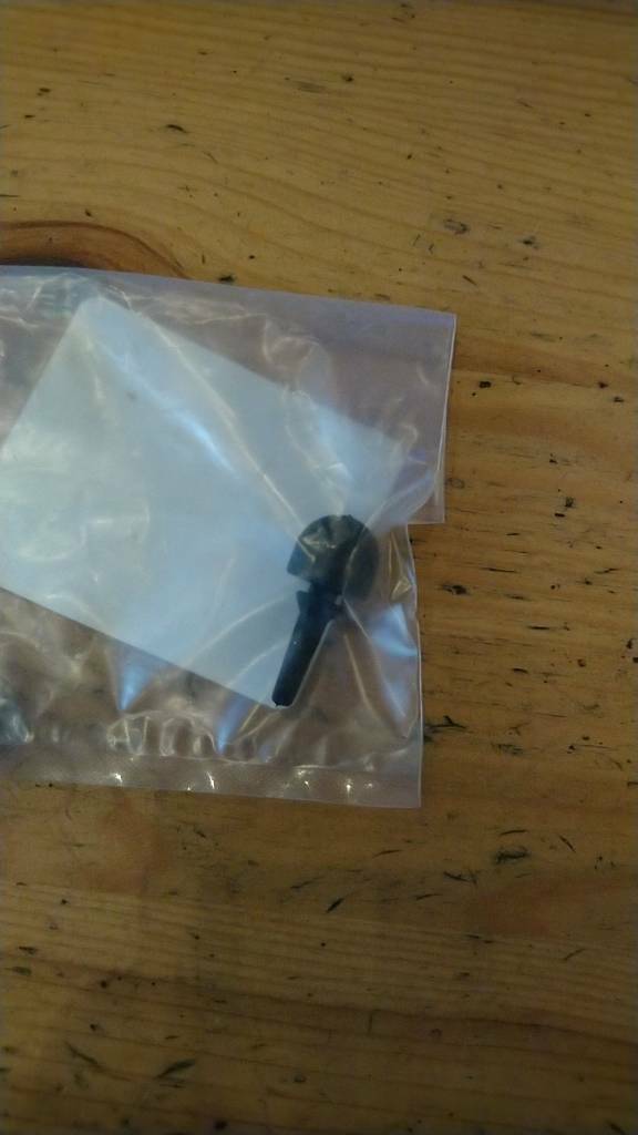 Opel Meriva A Laderaum Abdeckung Puffer neu Original GM