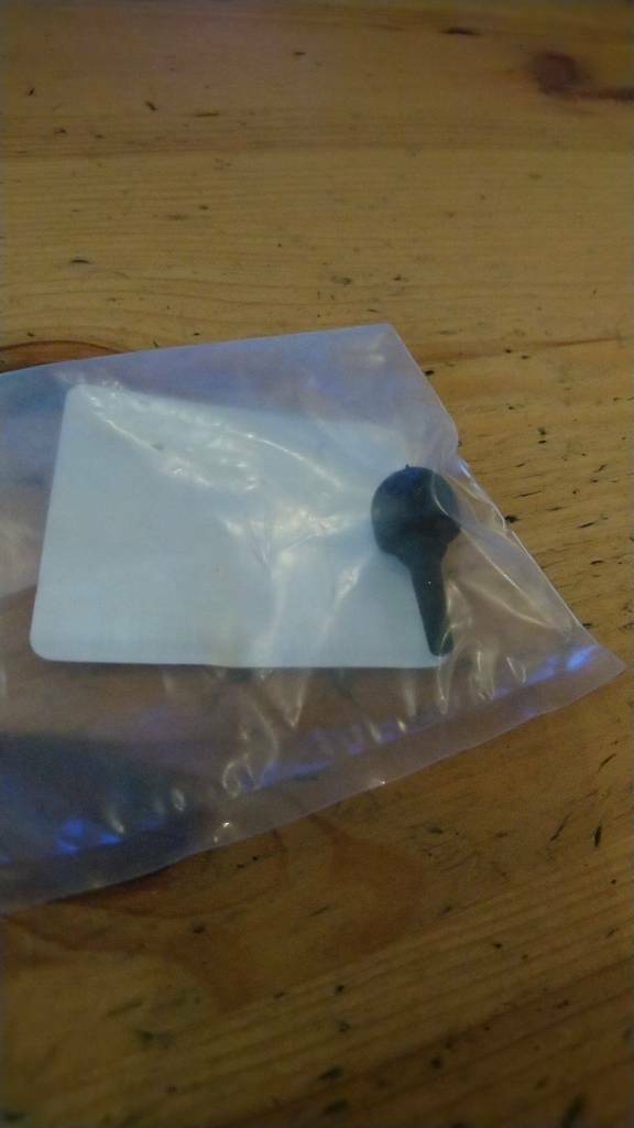 Opel Meriva A Laderaum Abdeckung Puffer neu Original GM
