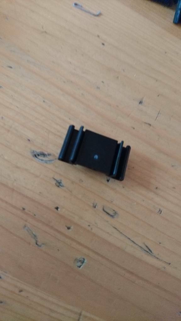 Zafira A Zierleisten Clip neu original GM
