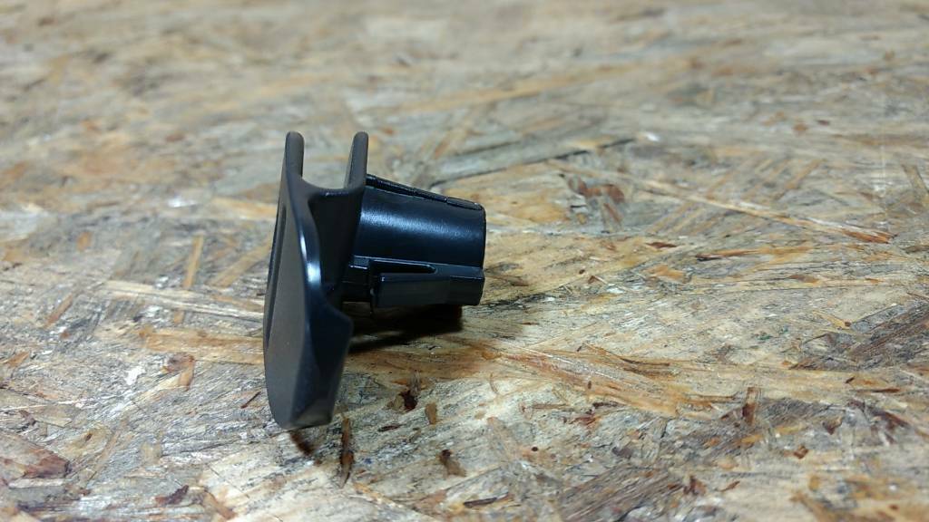 Opel Meriva A Haken Seitenwandverkleidung original GM NEU