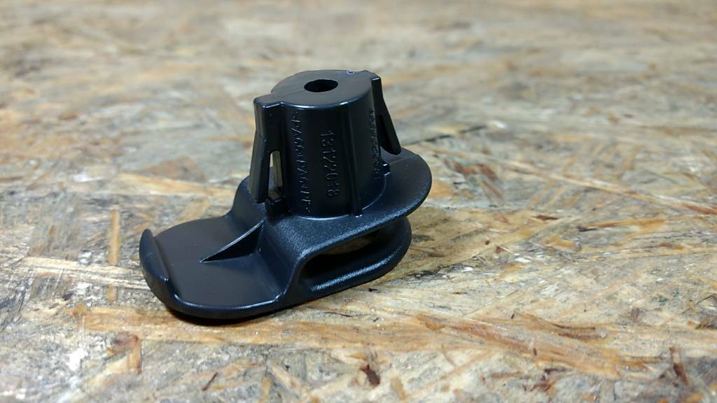 Opel Meriva A Haken Seitenwandverkleidung original GM NEU