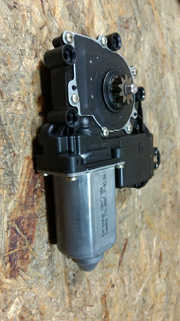 Corsa A Tigra B Fensterhebermotor v.l original GM Opel NEU
