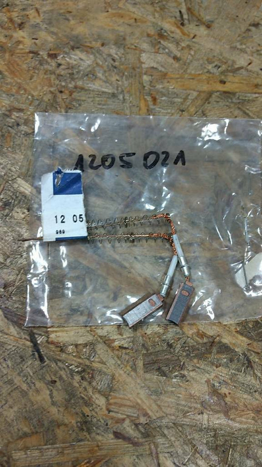 Vectra A / B uvm Kohlebürsten ohne Halter original GM Opel NEU