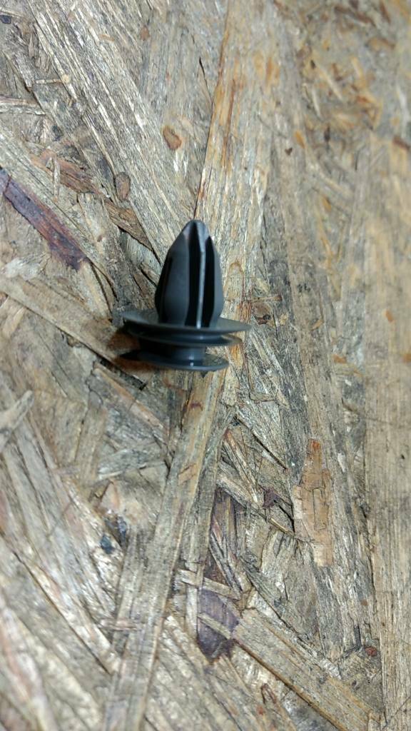 Corsa A Stopfen Verkleidung Seitenwand Original GM Opel Neu