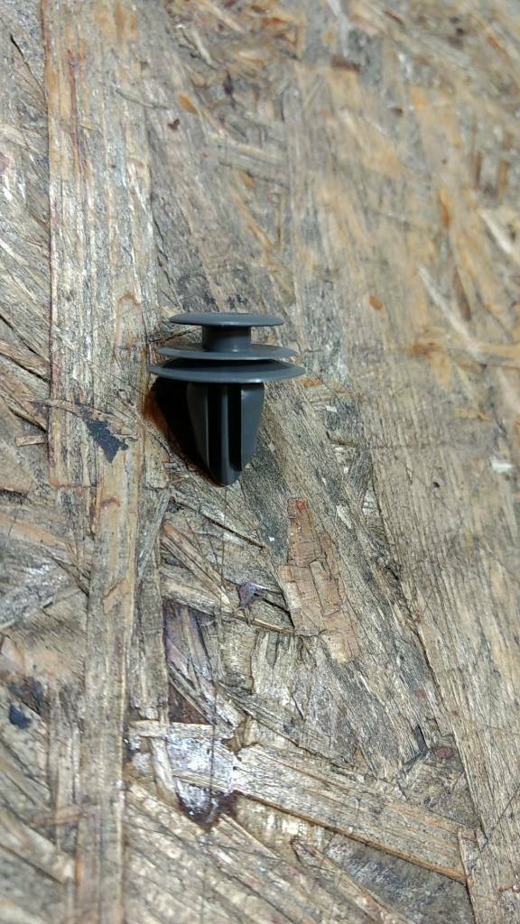 Corsa A Stopfen Verkleidung Seitenwand Original GM Opel Neu