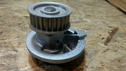Astra Frontera Omega Vectra Calibra Wasserpumpe original Opel NEU