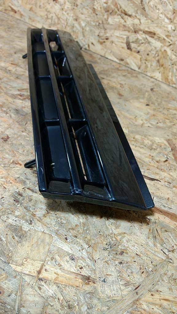 Original GM Opel Vectra A Kühlergrill Frontgrill NEU