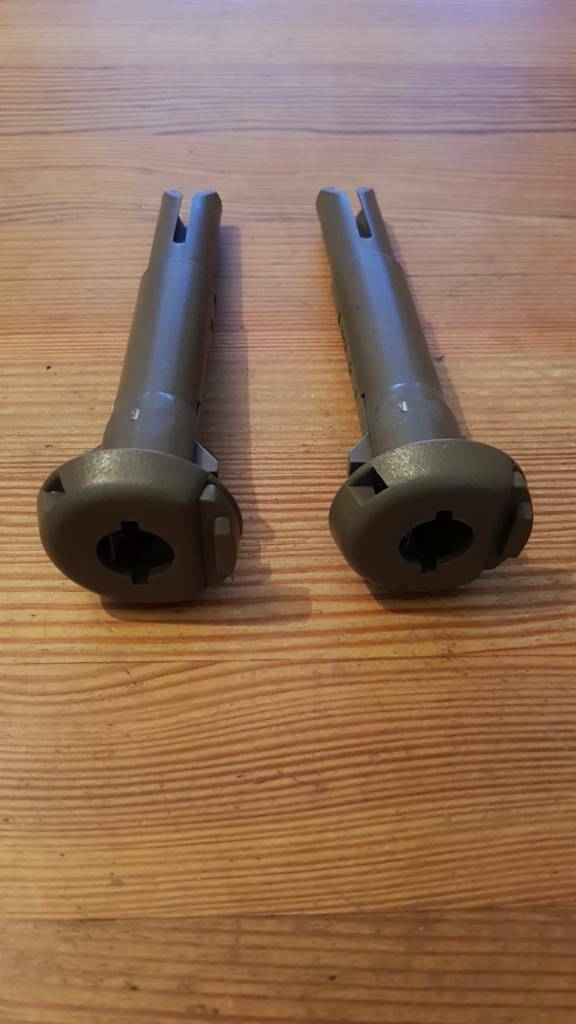 Original Opel Omega B Kopfstützenführungset Grau NEU
