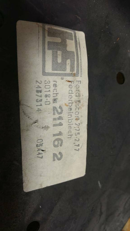 Ford Escort Federbeinblech rechts original HS Neu