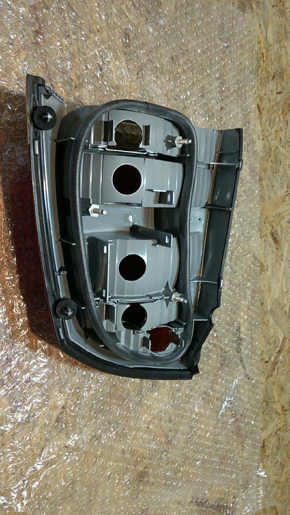 Vectra C Rückleuchte links original GM Opel NEU