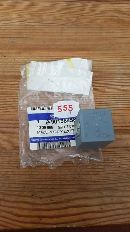 Corsa A Kadett E Ascona C Relais Scheibenwischer original GM Opel NEU