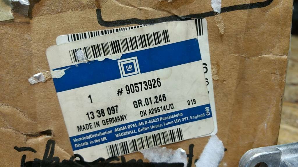 Vectra B Limousine Kühlmittelsensor original GM Opel NEU