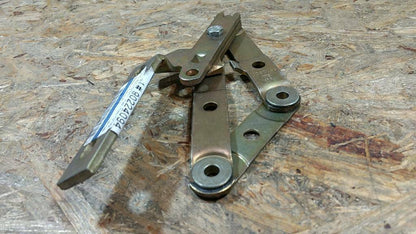 Omega A Senator B Motorhaubenscharnier r. original GM Opel NEU