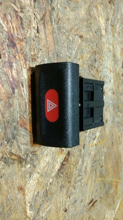 Vectra B Warnblinkschalter original GM Opel NEU