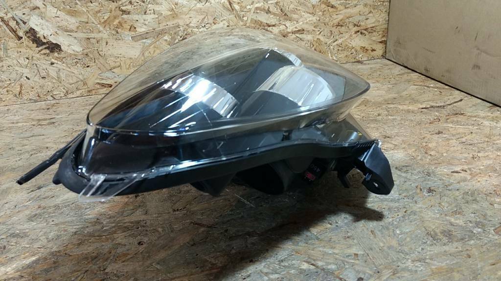 Astra H Hauptscheinwerfer rechts original GM Opel NEU