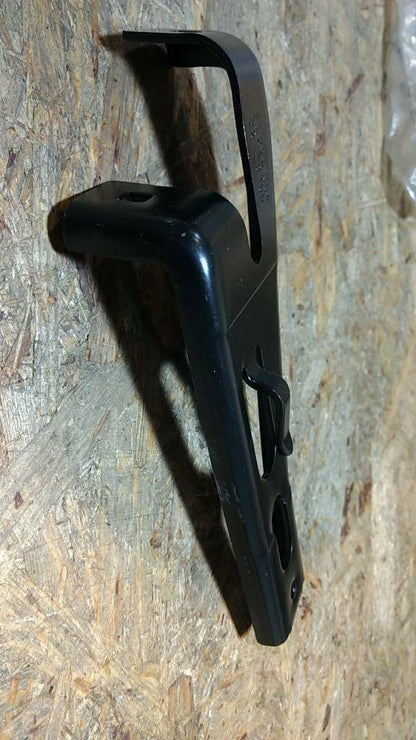 Omega A Halterung Träger bis Frontpl. original GM Opel NEU