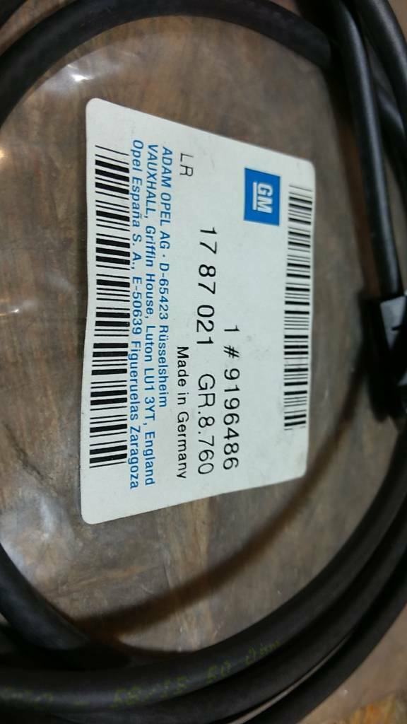 Opel Omega B Antennenkabel original GM NEU