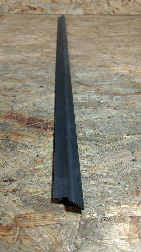 Corsa C Fensterschachtleiste v.l außen original GM Opel NEU