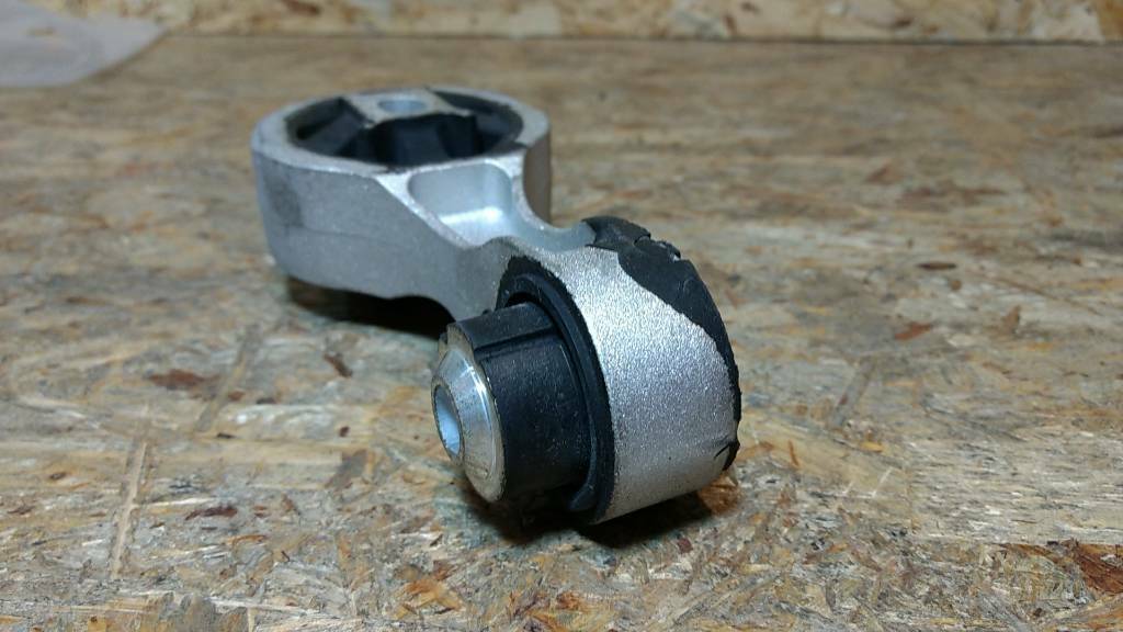 Vivaro Motorhalter original GM Opel NEU