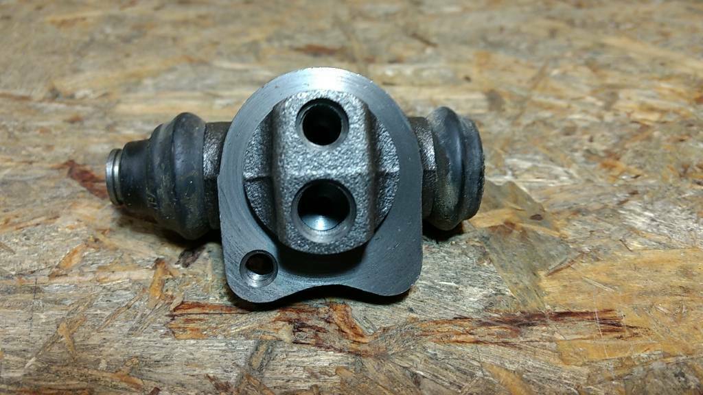 Corsa A Kadett D / E Radbremszylinder Original GM Opel Neu