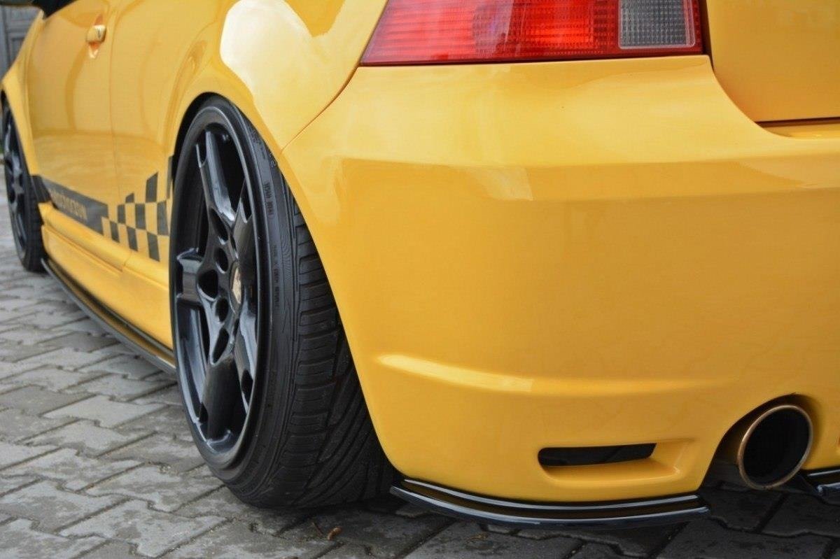 Seitenschweller Ansatz für VW GOLF 4 R32 Carbon Look