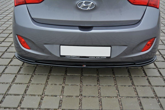 Mittlerer Diffusor Heck Ansatz für Hyundai i30 mk.2 schwarz Hochglanz