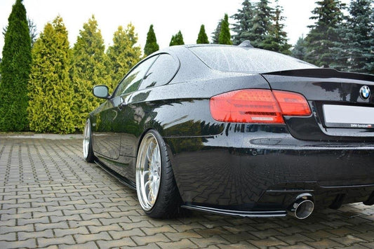 Heck Ansatz Flaps Diffusor für BMW 3er E92 M Paket FACELIFT Carbon Look