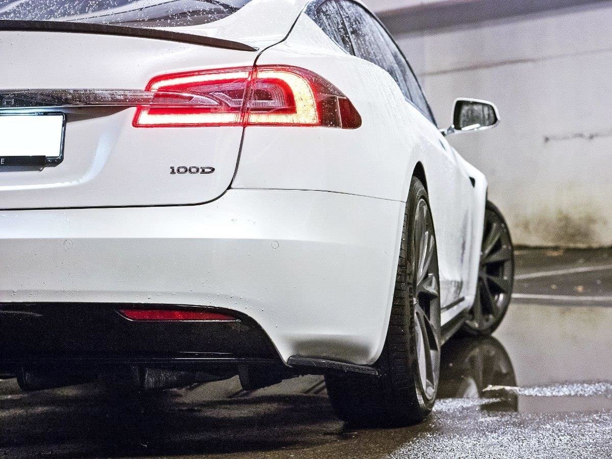 Heck Ansatz Flaps Diffusor für Tesla Model S Facelift Carbon Look