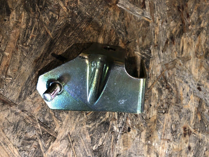 Opel Astra Stoßstangenhalter hinten links neu original GM