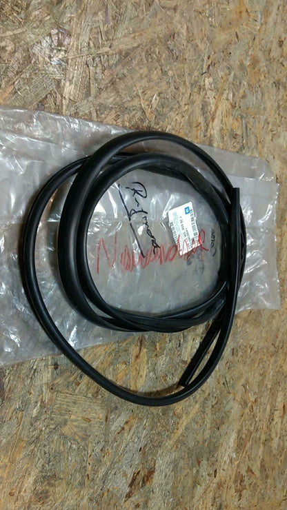 Corsa B Dichtung Heckscheibe Original GM Opel Neu