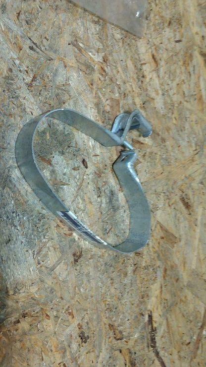 Kadett D Schrägheck Halter Abgasrohr original GM Opel NEU