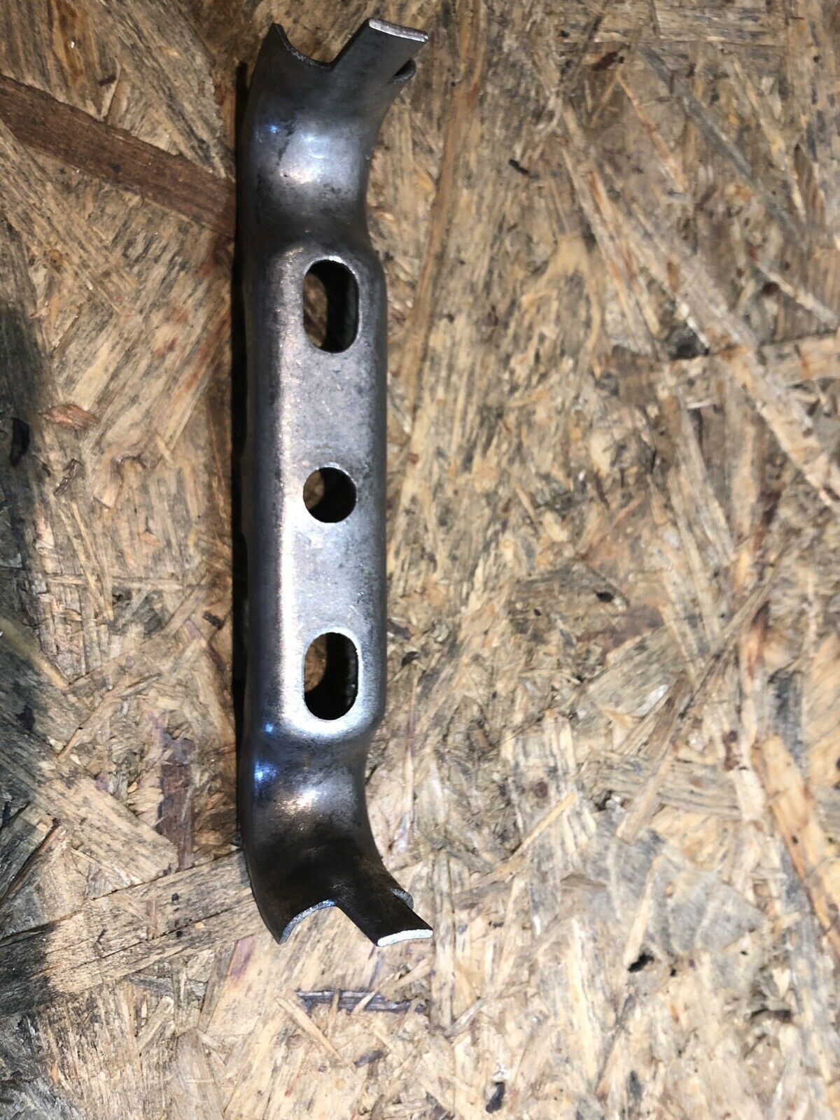 Opel Ascona C Halter Abgasrohr neu original GM