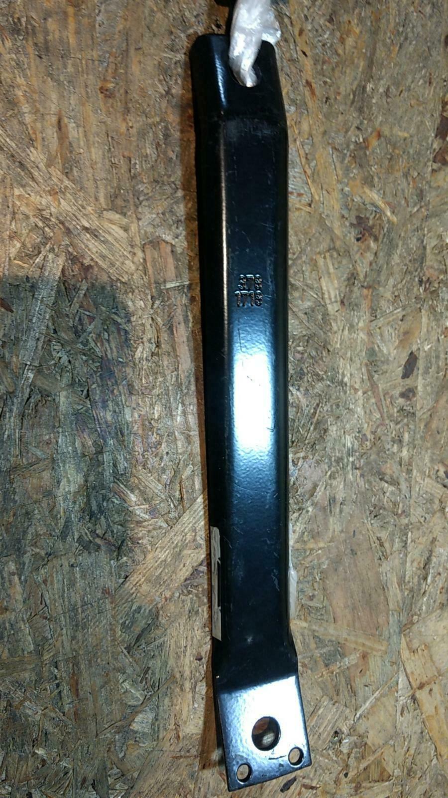 Kadett C Achterbumpersteun rechts 305mm original GM Opel NEU